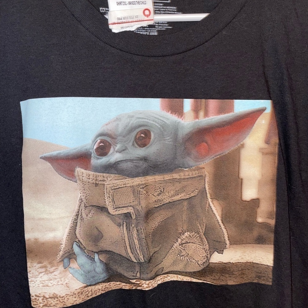 𝅺mandalorian Child Star Wars T-shirt 2XL